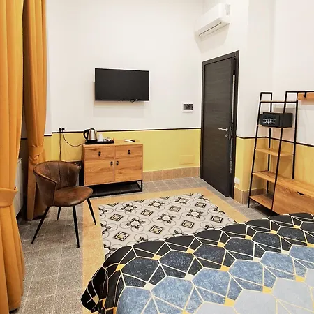 Meuble Santa Chiara 4* Neapel