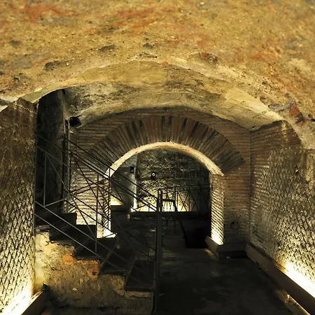 Meuble Santa Chiara Pensión Nápoles
