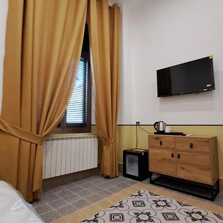 Gasthof Meuble Santa Chiara Neapel
