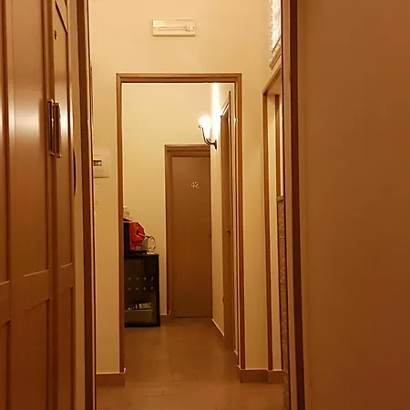 莫布勒圣克莱尔套房酒店